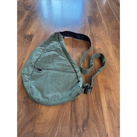 AmariBag Green Crossbody Sling Bag With Adjustable Strap & Internal Pockets - Picture 1 of 6